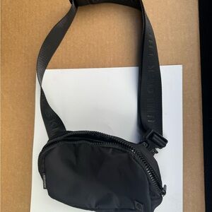 Uniqlo Black Men's Belt Bag/Chest Bag